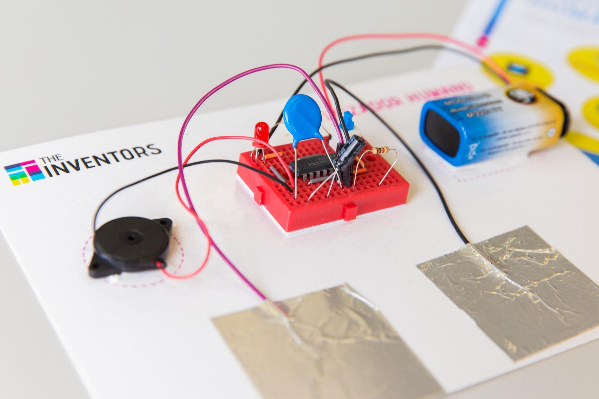Проект 1 - Изобретателите